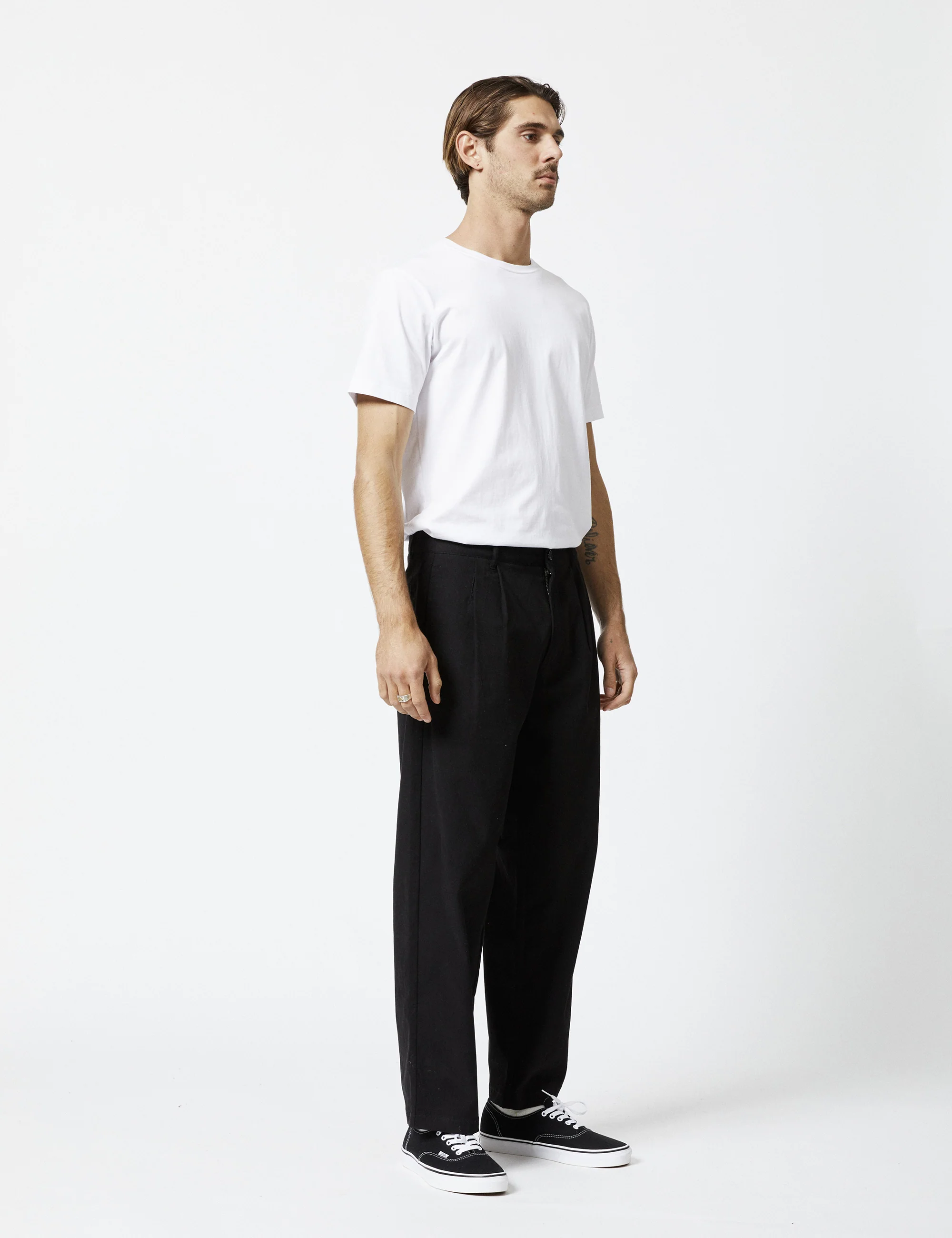 Brooklyn Pleated Pant - Black - Image 6