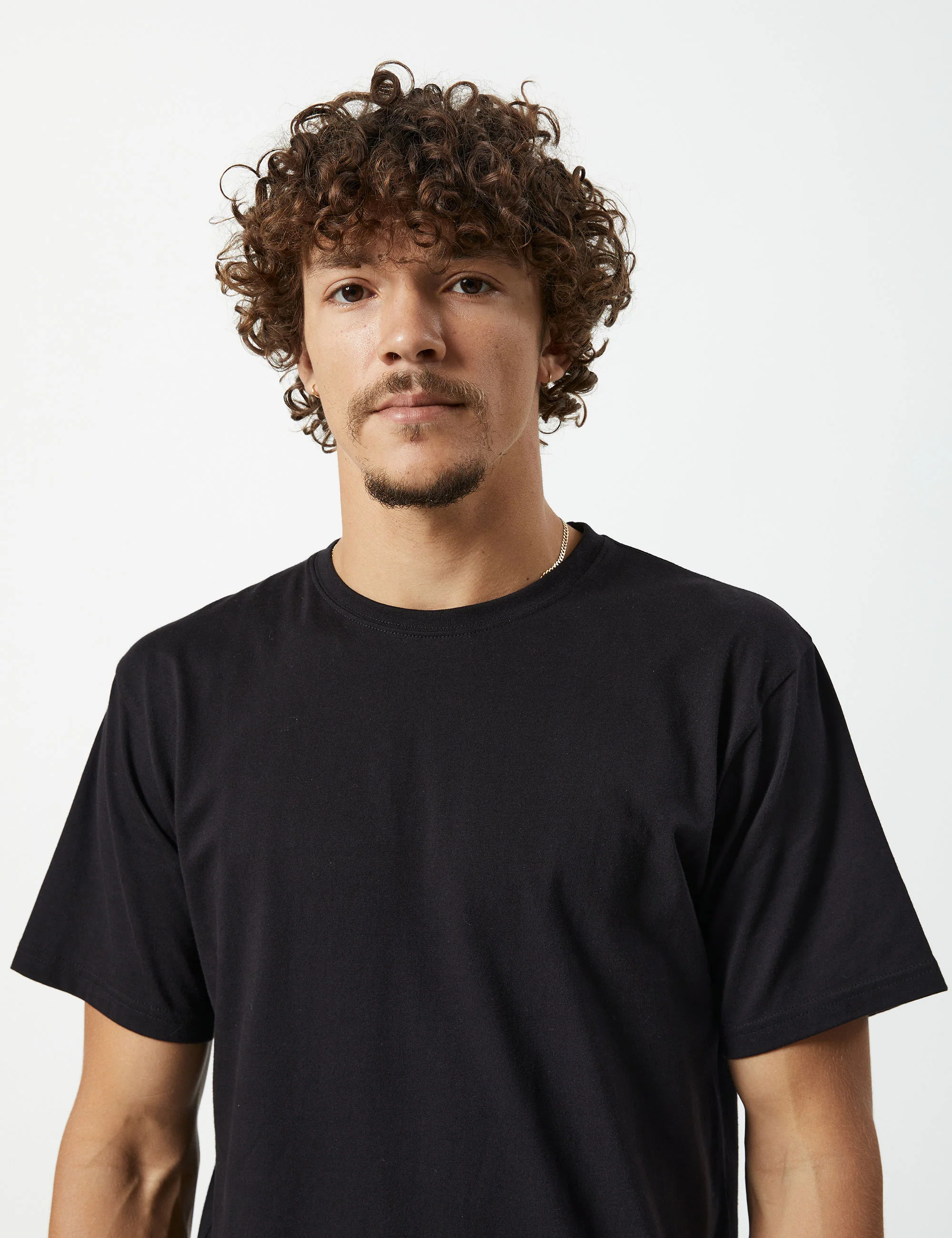 Reginald Tee - Black - Image 9