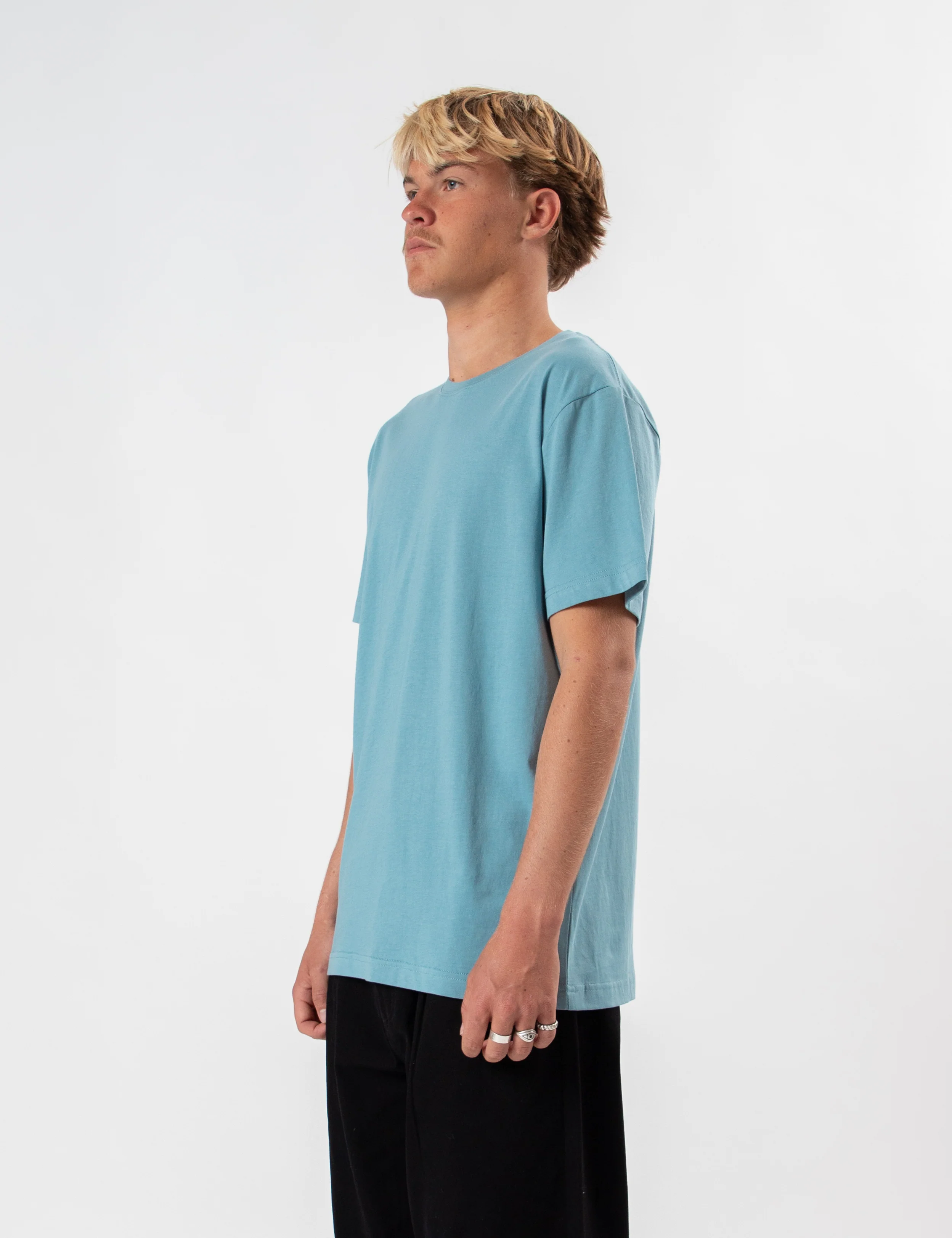 Reginald Tee - Blue Smoke - Image 3