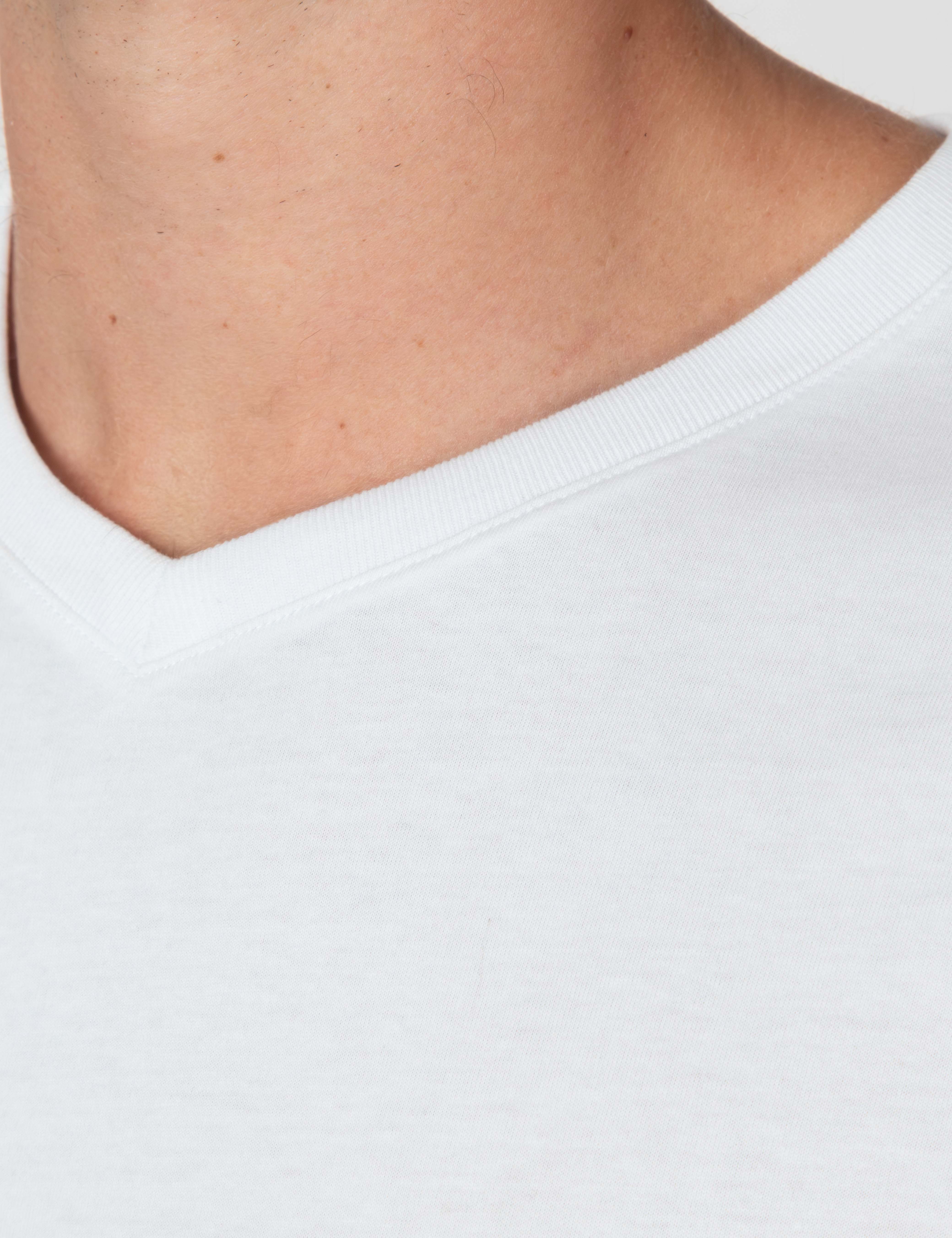 Reginald Vee Tee - White - Image 13