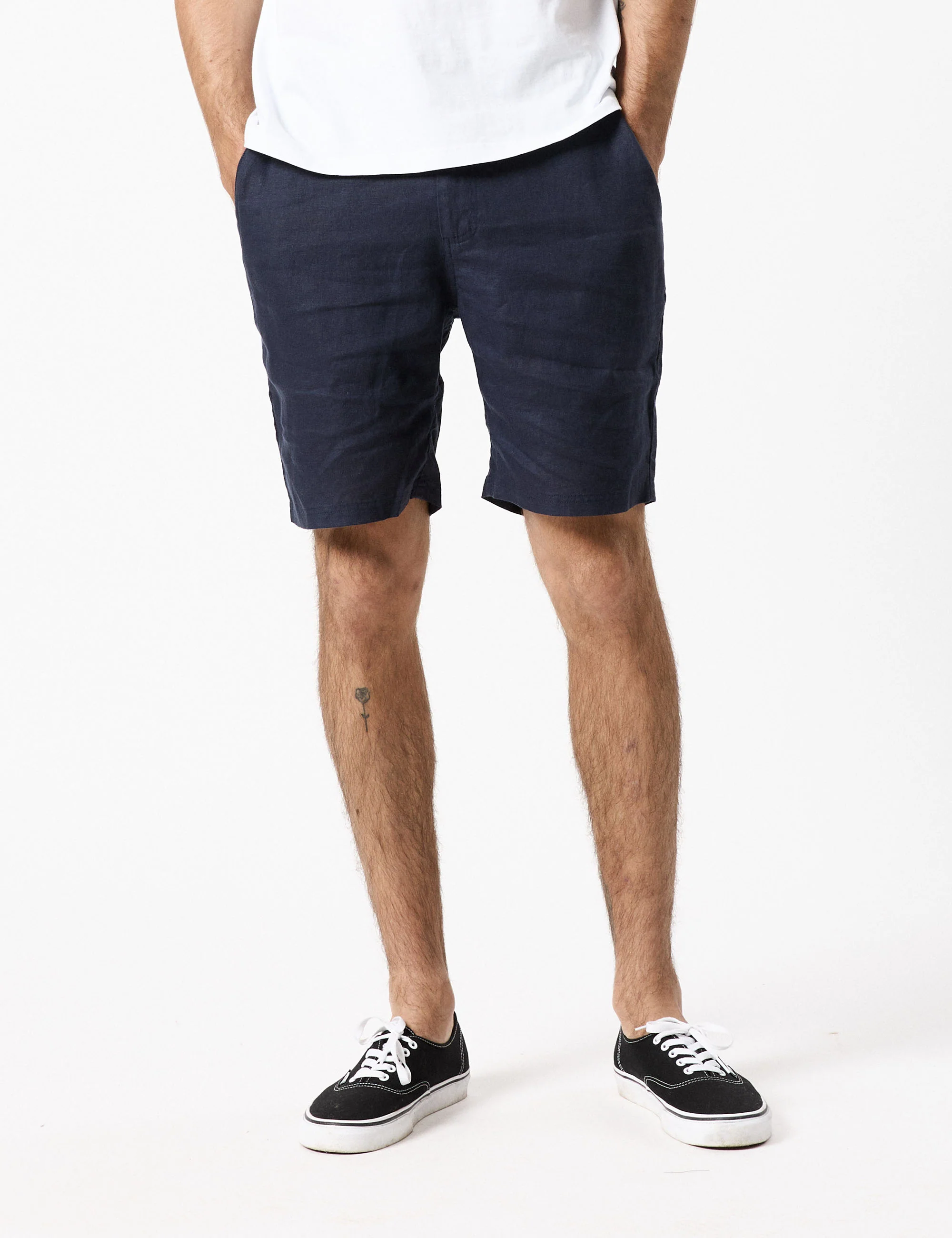 Tanner 3.0 Linen Shorts - Navy - Image 11